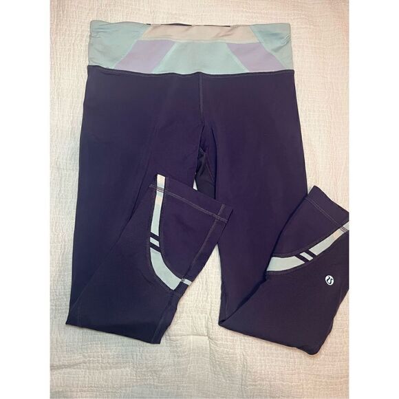 Womens Lululemon Blue Capri Leggings 4 - Picture 1 of 7